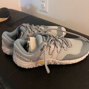 Brand New Women's Merrell Trail Glove!